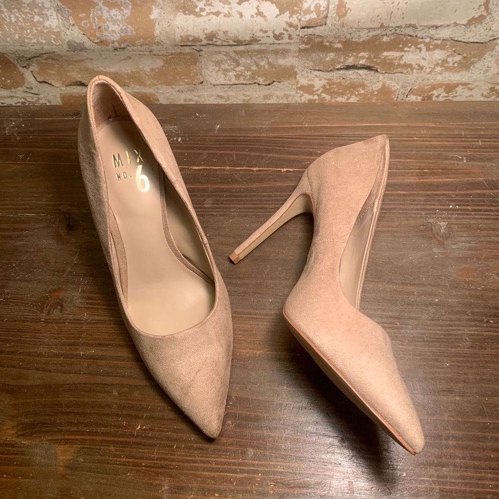 Mix No. 6 Pointed Toe Pumps